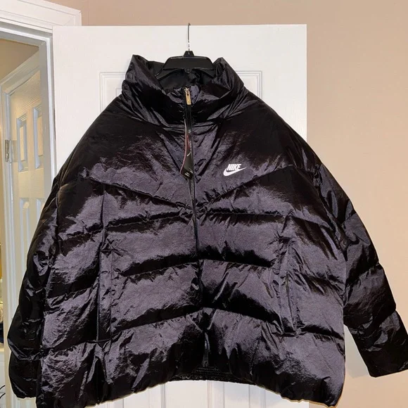 Nike Women's Sportswear Therma-FIT City Jacket SIZE XXL - Picture 1 of 9